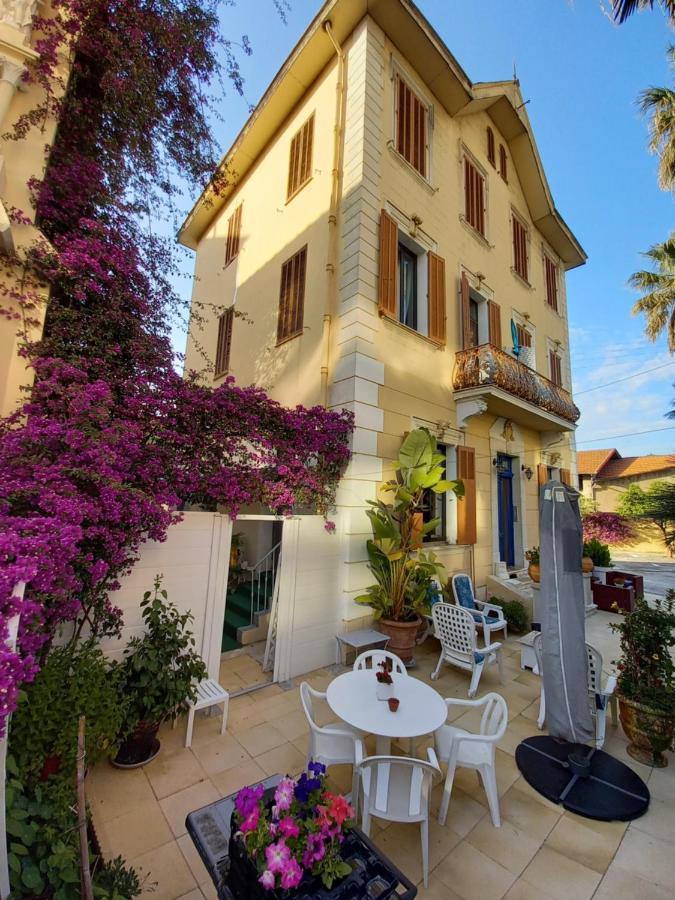 La Mascotte Appartement Vallauris Buitenkant foto